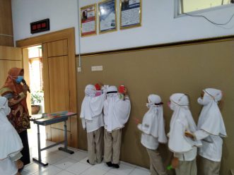 Play and Pause SD Muhammadiyah PK Kottabarat