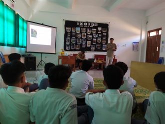 Launching komunitas riset SMA Muhammadiyah PK Kottabarat