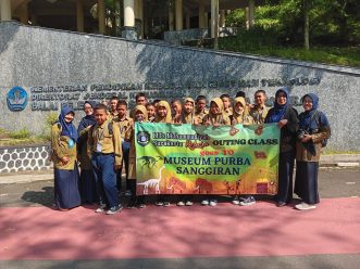 Wisata Edukasi, Siswa MTs Muhammadiyah Surakarta Kunjungi Museum Purbakala Sangiran