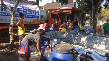 Kekeringan Melanda, MDMC Boyolali Salurkan Bantuan Air Bersih