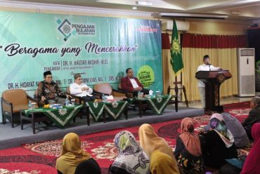 Praktik Beragama yang Mencerahkan