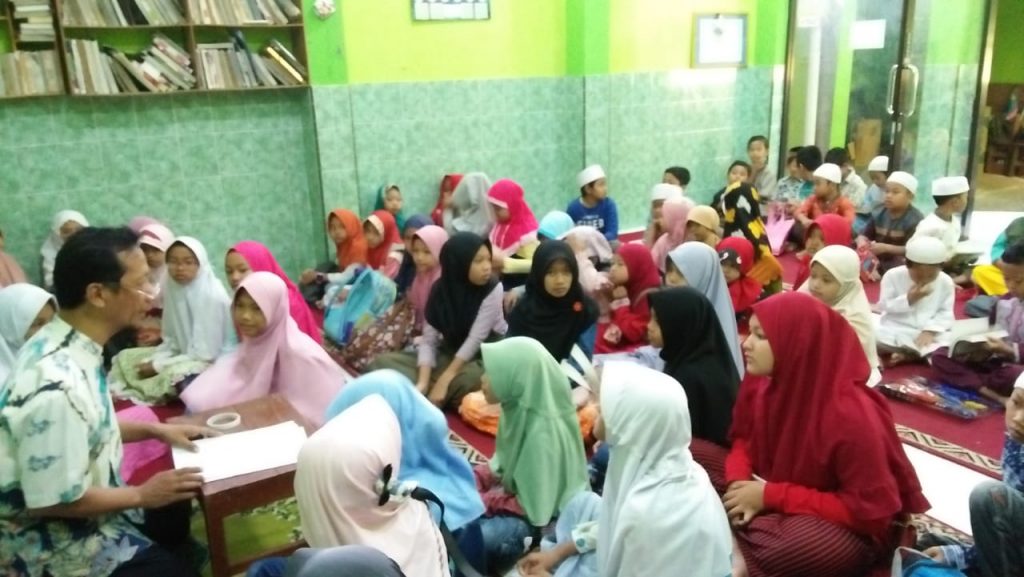 SD Muhammadiyah 11 Mangkuyudan Ketatkan Ikat Pinggang demi Program Tuntas Buta Baca Al-Qur’an.