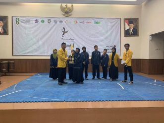 SMP Muhammadiyah PK Kottabarat Solo Juara Umum Lookasi 2019
