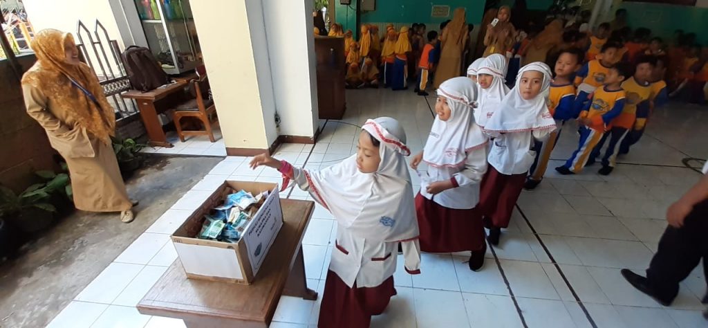 Kencleng Surga Untuk Korban Asap