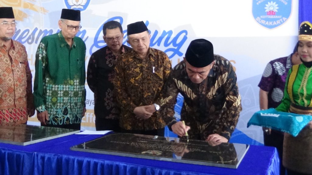 Mendikbud Resmikan Gedung SMP dan SMA Muhammadiyah Program Khusus Kottabarat Surakarta