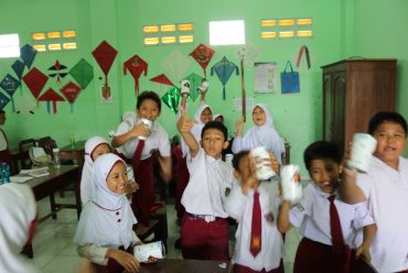 Aksi Kemanusiaan SD Muh 2 Kauman untuk Palestina