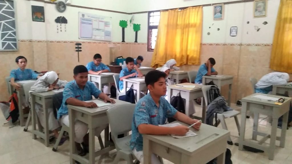 TENTUKAN MINAT SISWA, SMP MUH 1 SIMPON SELENGGARAKAN TEST PSIKOLOGI