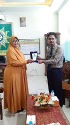 Kepala SMP Jakarta Berkunjung di Solo