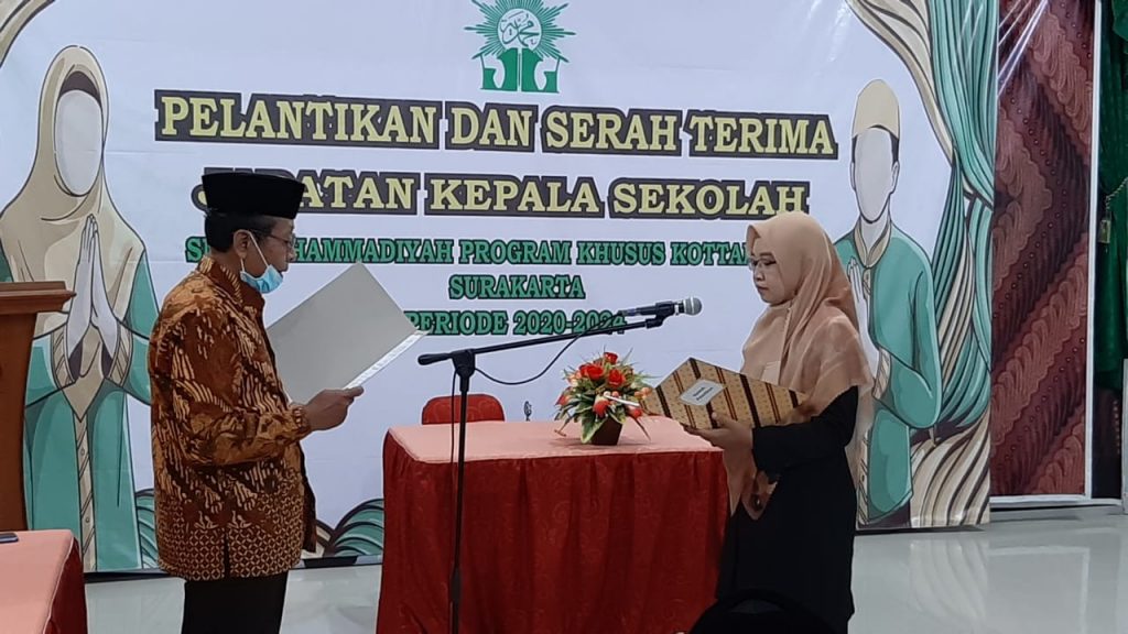 DIGELAR SECARA VIRTUAL, SMA MUHAMMADIYAH PROGRAM KHUSUS KOTTABARAT KINI MILIKI NAHKODA BARU