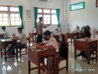 Asyiknya Berdiskusi Makna Pahala dan Dosa di SMA Muhammadiyah PK Kottabarat
