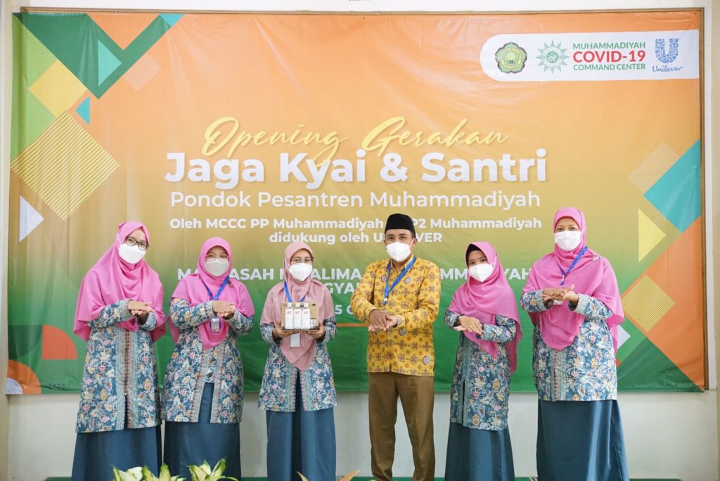 MCCC dan PT Unilever Luncurkan Gerakan Jaga Kyai dan Santri