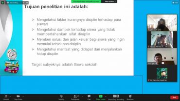 Siswa SMA Muh PK Mengulas Disiplin Dalam Perspektif Remaja
