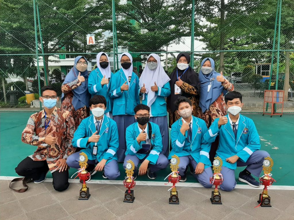 Luar Biasa!  SMA Muhammadiyah Program Khusus Kottabarat Berhasil Raih 6 Prestasi di Ajang OlympicAD 2021