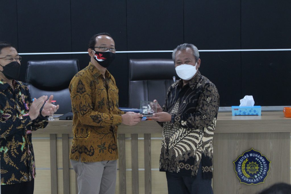 Dalam Mencapai World Class University, UMS Adakan FGD Kehumasan