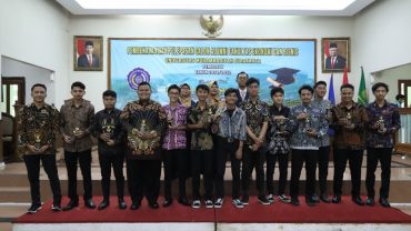 Pembekalan bagi 308 Calon Alumni FEB-UMS