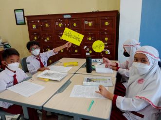 Teknik “Papa Kaya Adiksimba” untuk Temukan Informasi dalam Bacaan