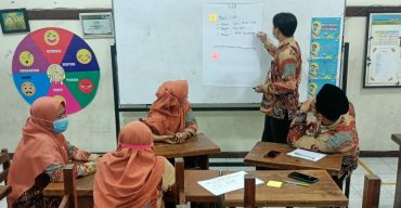 Klaster Matematika SD Muh PK Kottabarat Gelar FGD Peningkatan Kualitas Pembelajaran