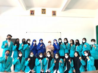 PLP, Bentuk Kerjasama FKIP & FAI UMS dengan SMA Muh PK Solo