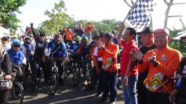 Ratusan Goweser  Muhammadiyah dari Solo Raya Ikuti Sepeda Santai Gowes to Muktamar Muhammadiyah ke-48 di Boyolali.