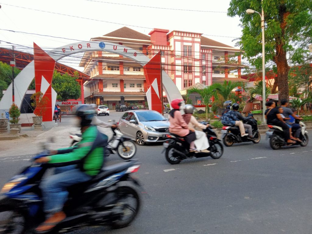 Berjarak 10 Meter Saja dari Stadion Manahan, FKOR UNS Siapkan Tempat Transit Talent Pembukaan