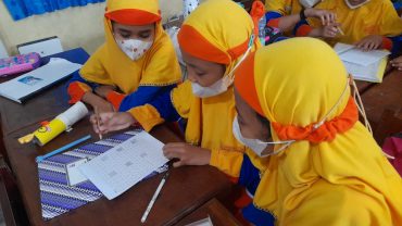 SD Muh PK Kottabarat Terapkan Pembelajaran Praproyek Model Investigasi Kelompok