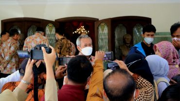 Sofyan Anif : Banyak Menteri Ingin Ikuti Pembukaan Muktamar