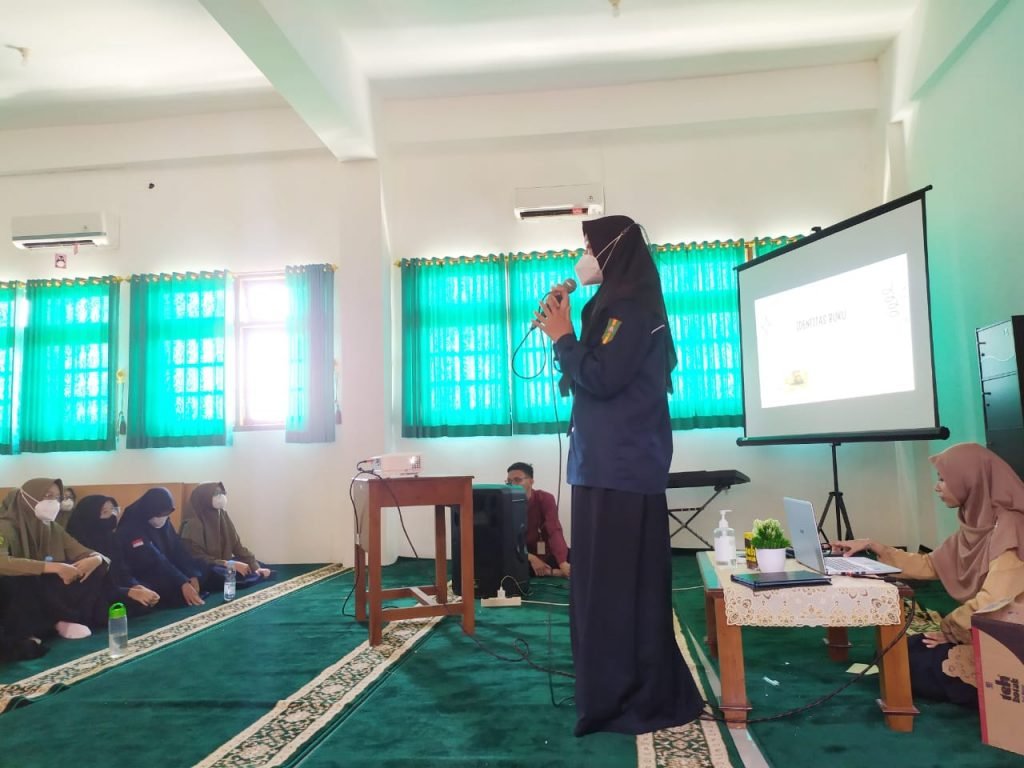 Giatkan Literasi, SMA Muhammadiyah PK Kottabarat Gelar Bedah Buku