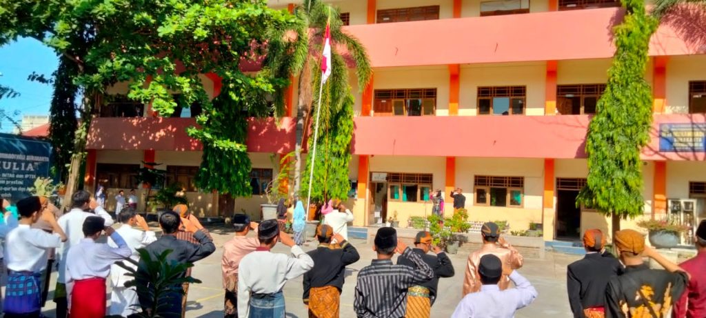 Peringati Sumpah Pemuda, MTs Muhammadiyah Surakarta Gelar Upacara