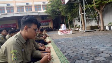Peduli Cianjur, SMA Muhammadiyah PK Kottabarat Gelar Doa Bersama dan Donasi