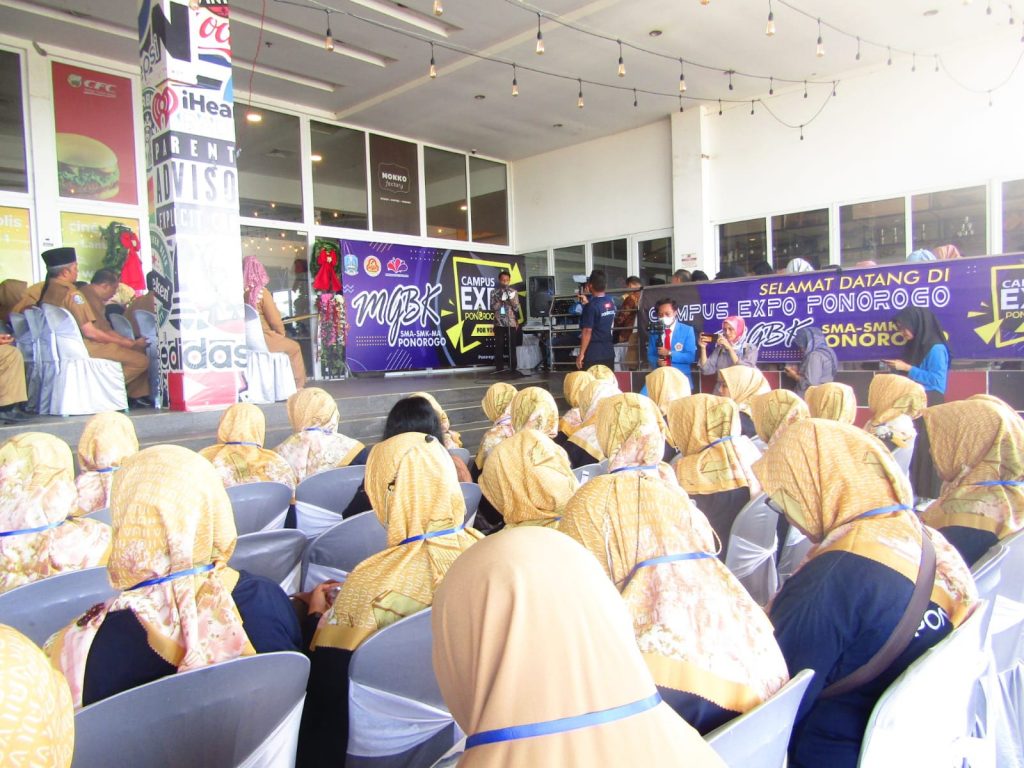 Kunjungi Madiun dan Ponorogo, Lanjutkan Misi “UMS Goes to Your City”
