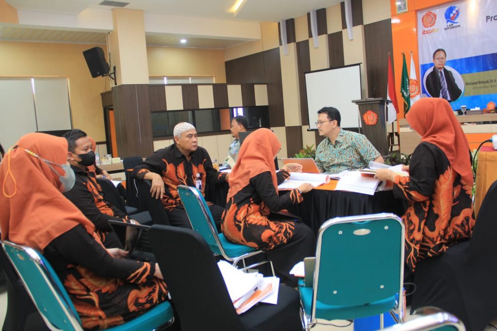 Program Studi Informatika ITS PKU Muhammadiyah Surakarta Melaksanakan Asesmen Akreditasi LAM INFOKOM