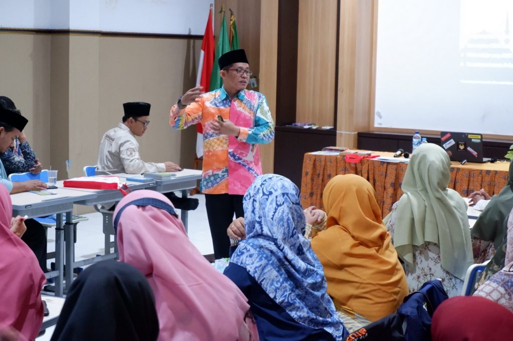 SD Muhammadiyah PK Kottabarat Gelar Pelatihan Pengajaran Metode Iqra