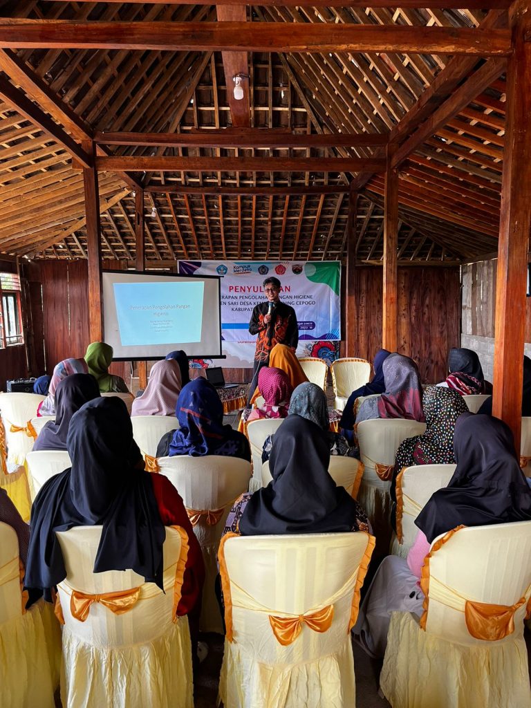 Penyuluhan Penerapan Pengolahan Pangan Higiene Di Duren Sari Desa Kembangkuning Cepogo Kabupaten Boyolali