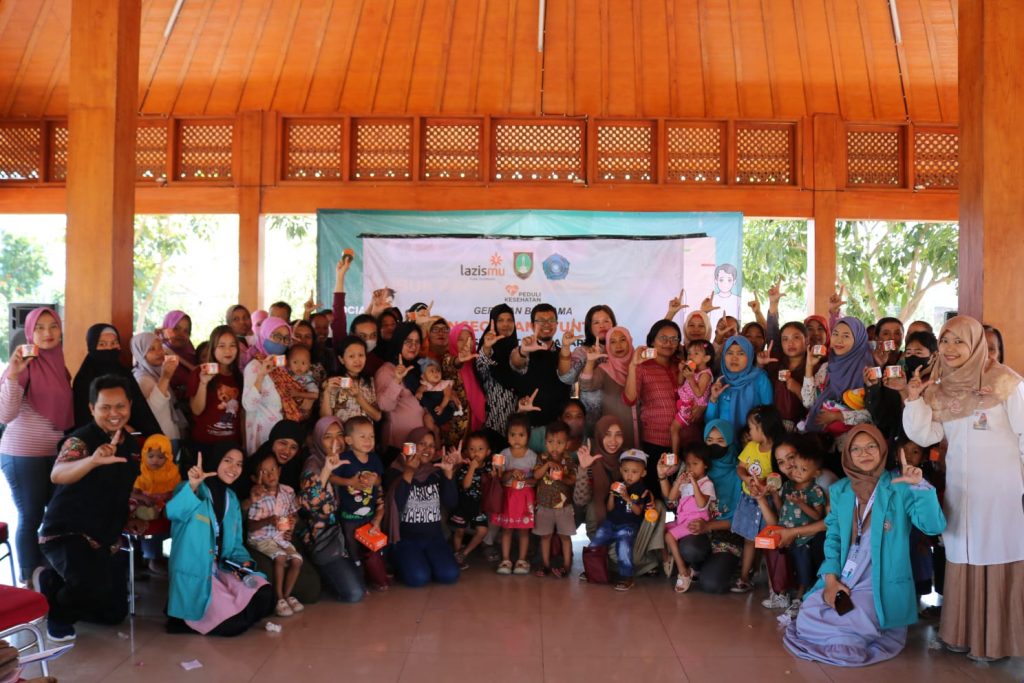 Gandeng Lazismu Surakarta, Tim PKM-PM UMS Galakan Gerakan “Guyub Pangan”