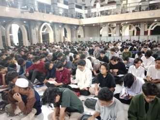 2.000-an Jamaah Hadiri Kegiatan Cinta Subuh di UMS