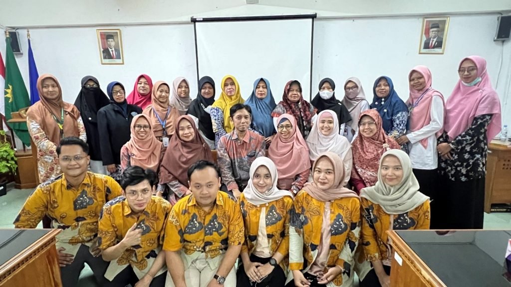 FKG UMS Latih Guru Pembina UKGS SD/MI Muhammadiyah Binaan PDM Sukoharjo