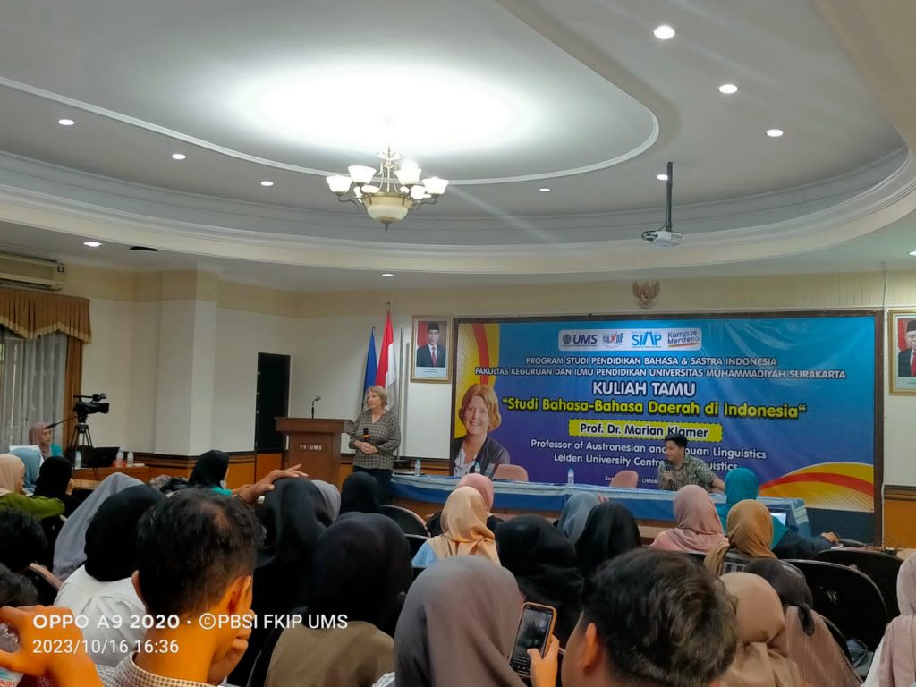 Prof. Marian Klamer dari Leiden University Berikan Materi Berharga tentang Studi Bahasa Daerah di Indonesia