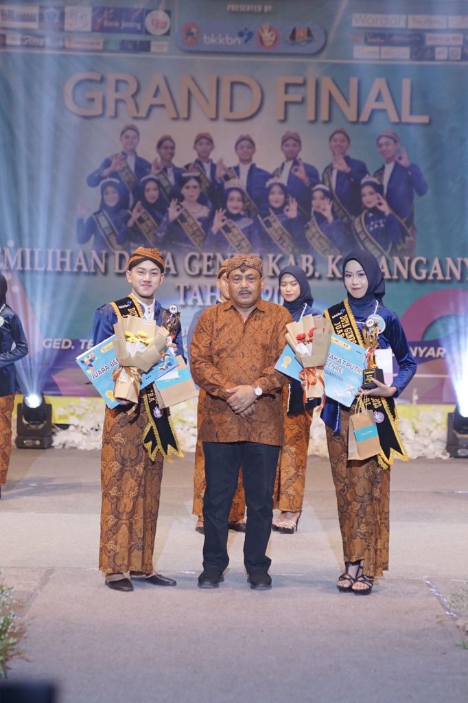 Mahasiswi PTI UMS Raih Juara Berbakat Putri dalam Pemilihan Duta GenRe Karanganyar 2023