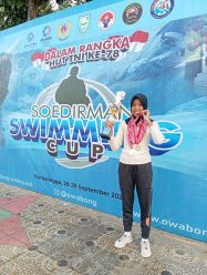 Keren, Chyara Juara Umum POPDA Renang Kota Surakarta