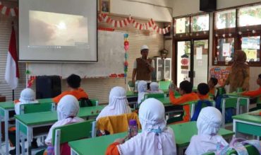 Datangkan Praktisi Kontraktor, Siswa Sekolah Penggerak Ikuti Kelas Inspirasi