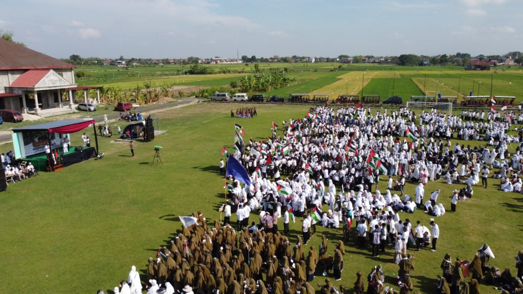 Peringati Milad ke-111, Muhammadiyah Blimbing Gelar Aksi Solidaritas Palestina
