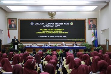 Program Profesi Ners UMS Ambil Sumpah 97 Lulusan