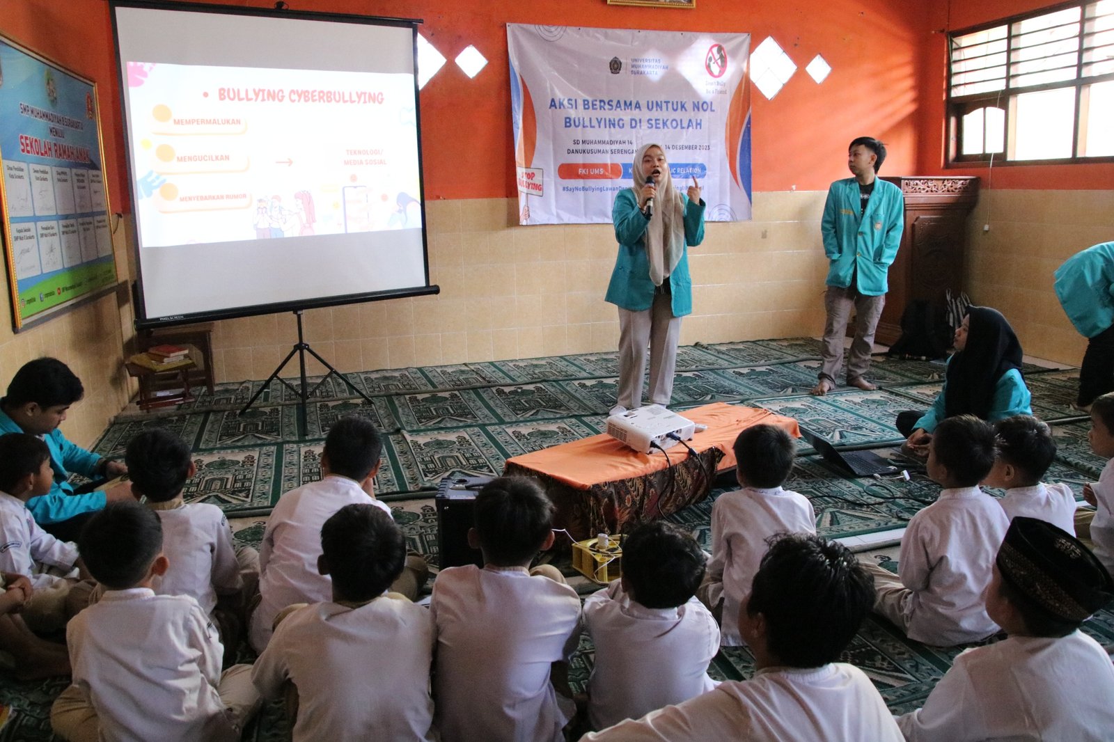Mahasiswa Ilmu Komunikasi Ums Beri Edukasi Nol Bullying Kepada Siswa Sd