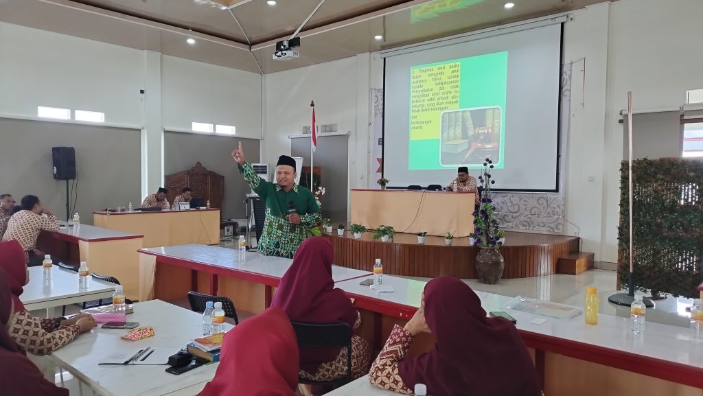 Suyanto: Jadilah Guru Profesional Sekaligus Pendakwah…