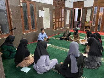 Perkuat Hafalan Siswa, SMP Muhammadiyah 1 Kartasura Gelar Dauroh Alquran