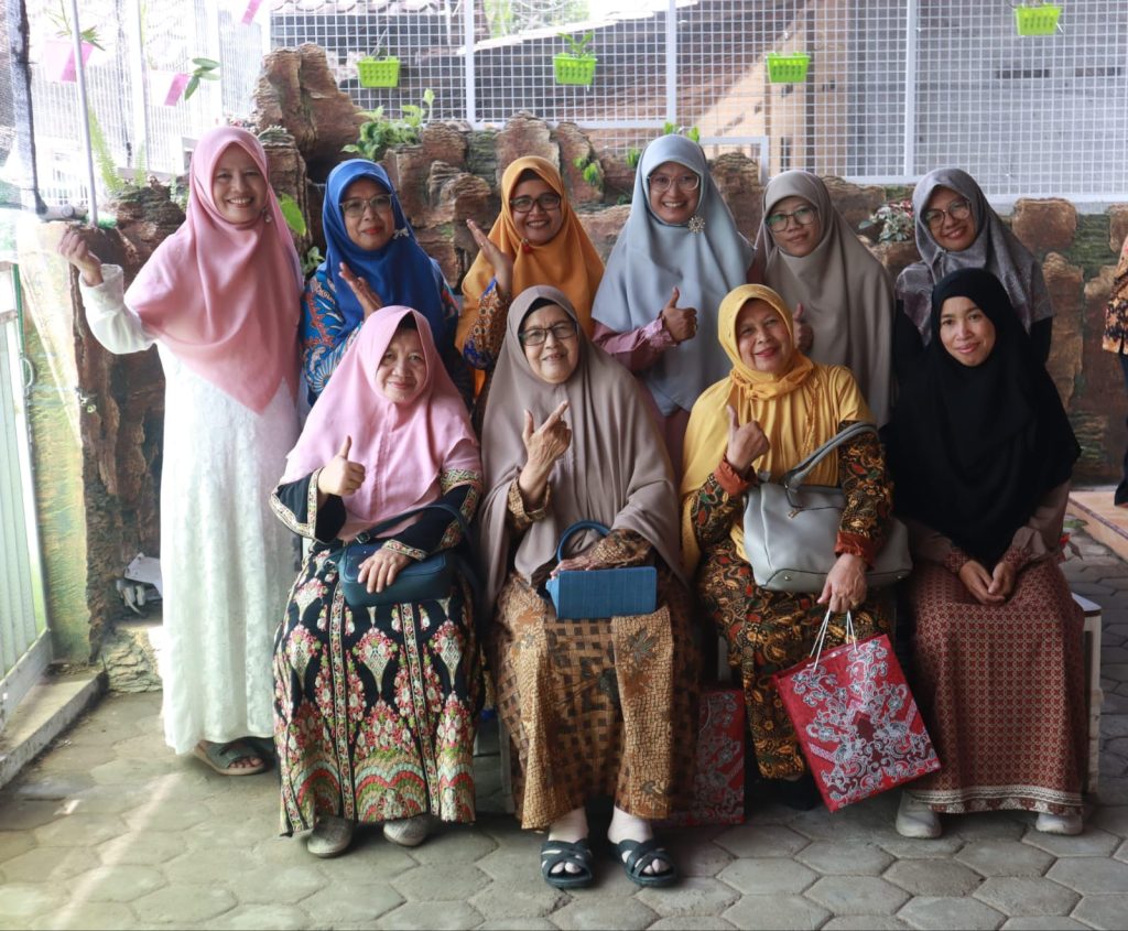 Keluarga Besar SD Muhammadiyah 2 Solo Gelar Pengajian untuk Mempererat Silaturahmi