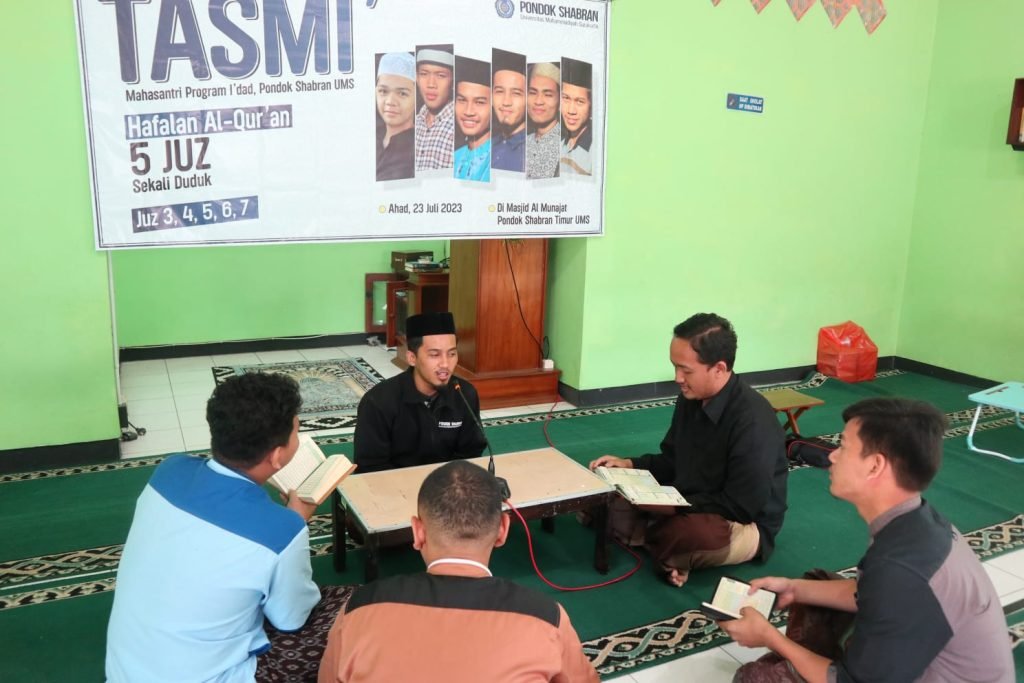 Jadi Salah Satu Program Unggulan, Pondok Shabran UMS Gelar Tasmi’ 5 Juz Sekali Duduk
