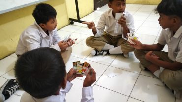 Belajar Ragam Budaya Melalui Permainan Kuartet Nusantara