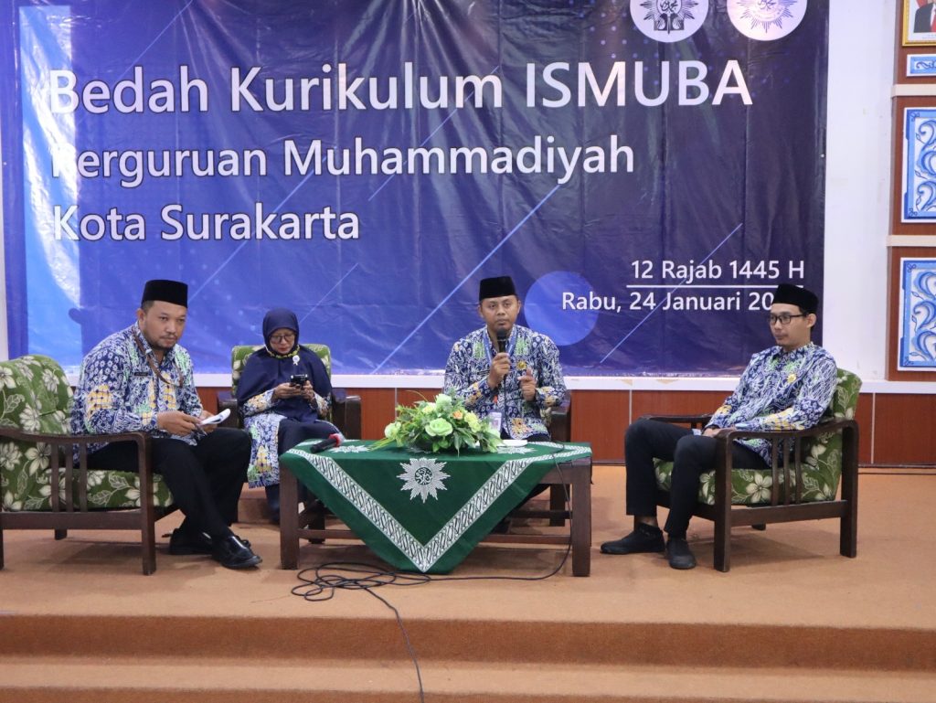 Majelis Pendidikan Bedah Kurikulum Ismuba yang Membahagiakan dan Berkemajuan