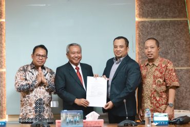 UMS Kembali Tambah Guru Besar Bidang Ilmu Akuntansi dan Ilmu Manajemen